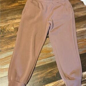 Varley Half Zipped Pullover with Slim Cut pant set in Antler color